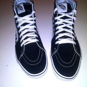 Vans Hi Top "Off the Wall"- size 11.5 male